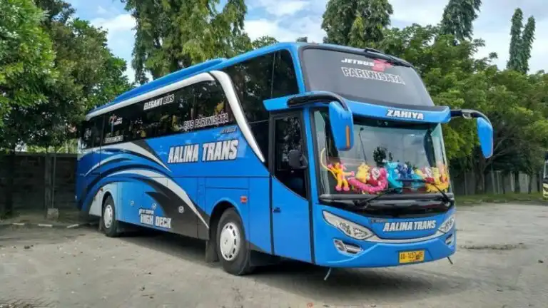KiTrans: Mengarungi Jalan Raya dengan Armada Pool Bus Pariwisata yang Terpercaya
