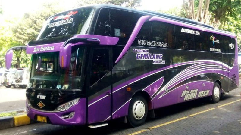 bus-pariwisata.id – foto bus pariwisata anugerah gemilang indonesia c