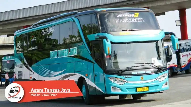 Bus Pariwisata Agam Tungga Jaya