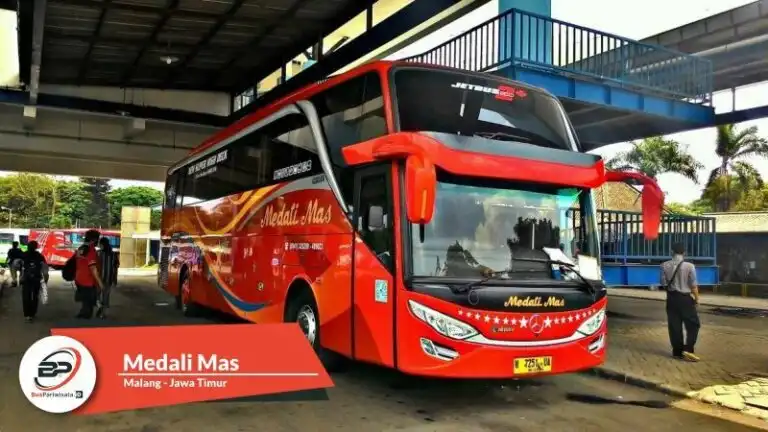 Medali Mas Malang: Lebih dari Sekadar Bus Pariwisata, Sebuah Pengalaman Perjalanan yang Tak Terlupakan