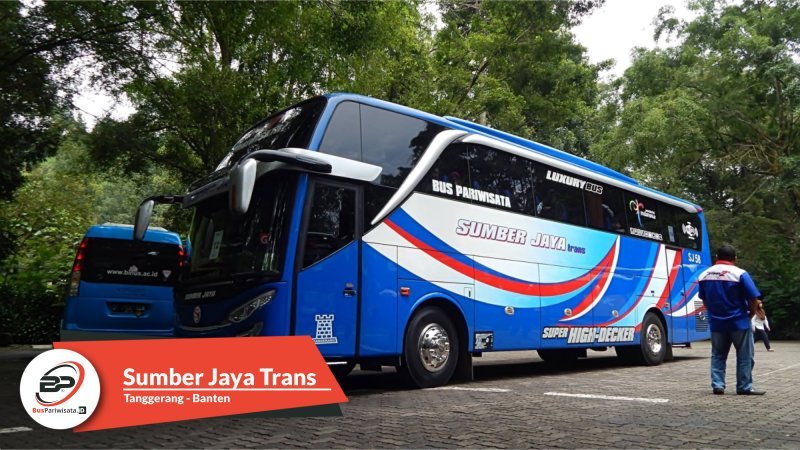 Bus Pariwisata Sumber Jaya Trans