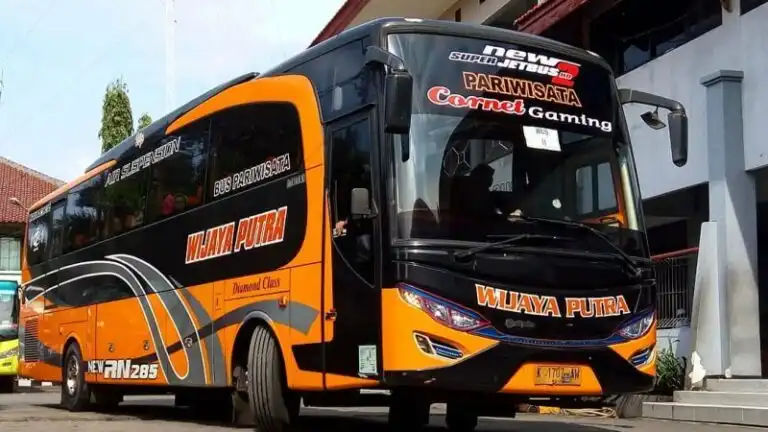 Wijaya Putra: Mengarungi Jalan Raya dengan Sentuhan Kemewahan dan Kenyamanan