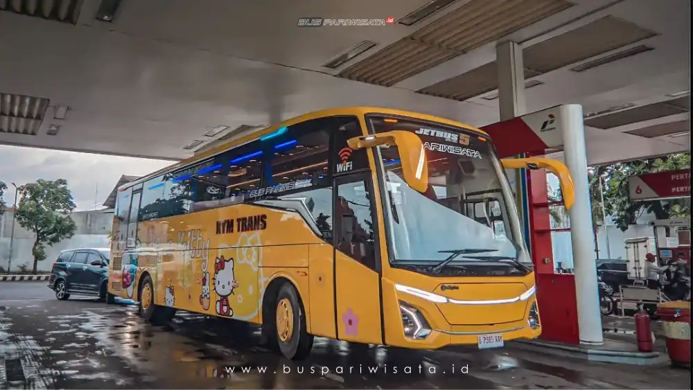 buspariwisata.id - foto bus pariwisata kym trans c