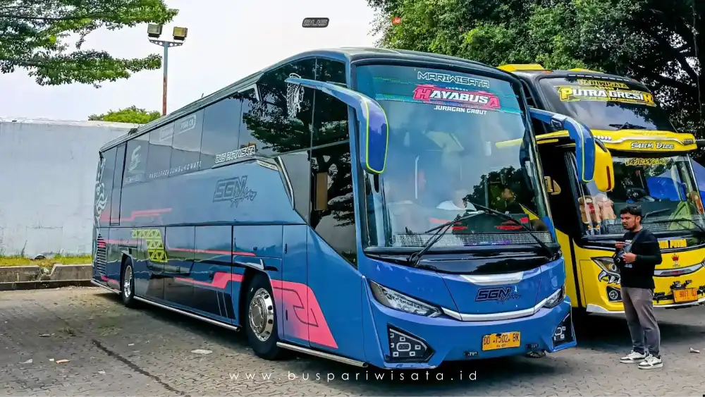 buspariwisata.id – foto bus pariwisata sgn holiday h