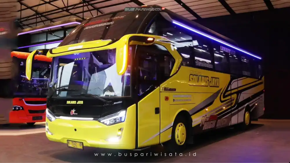 buspariwisata.id - foto bus pariwisata solaris jaya c