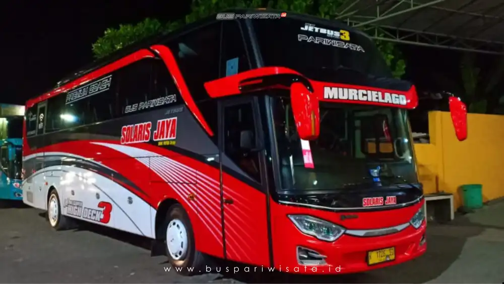 buspariwisata.id - foto bus pariwisata solaris jaya e