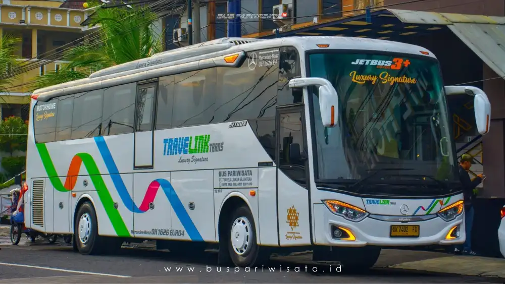 buspariwisata.id – foto bus pariwisata travelink b