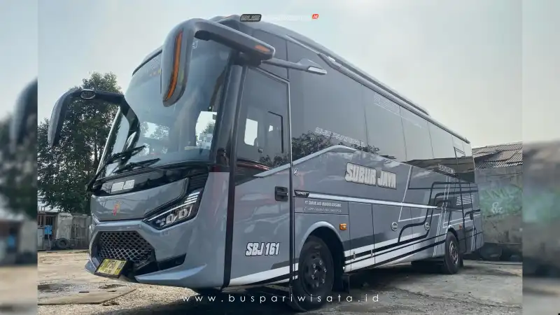 buspariwisata.id - foto medium bus pariwisata subur jaya b