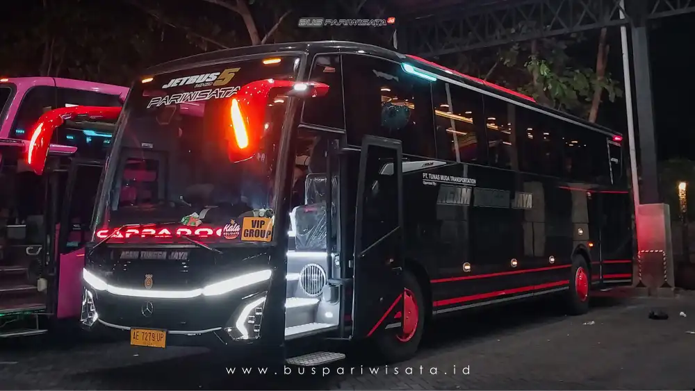 buspriwisata.id - foto bus pariwisata agam tungga jaya b