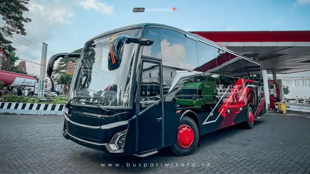 buspariwisata.id - foto bus pariwisata juragan99 d