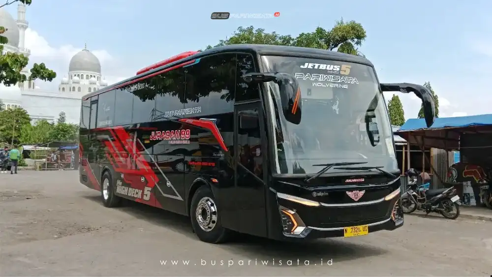buspariwisata.id - foto bus pariwisata juragan99 h