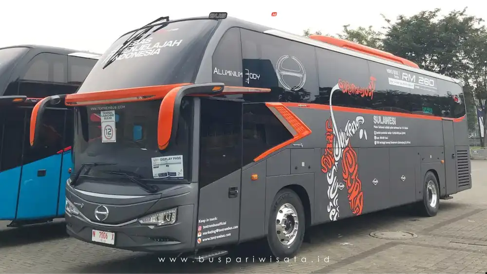 buspariwisata.id - foto bus pariwisata kym trans h