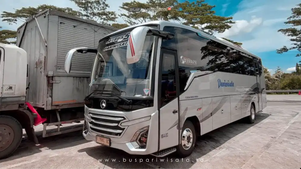 buspariwisata.id - foto medium bus pariwisata kerub b