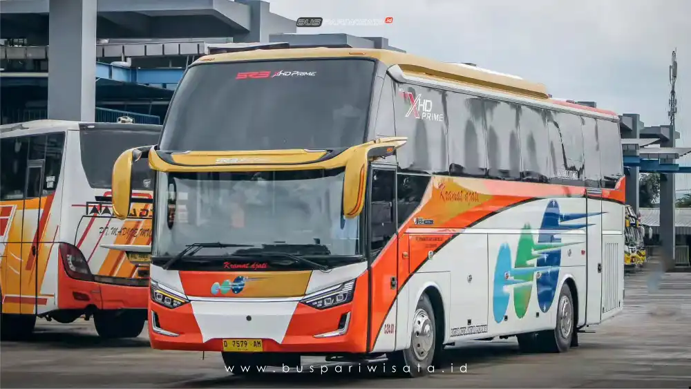 buspriwisata.id – foto bus pariwisata kramat djati a