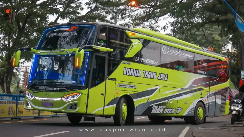 buspriwisata.id – foto bus pariwisata kurnia trans jaya h
