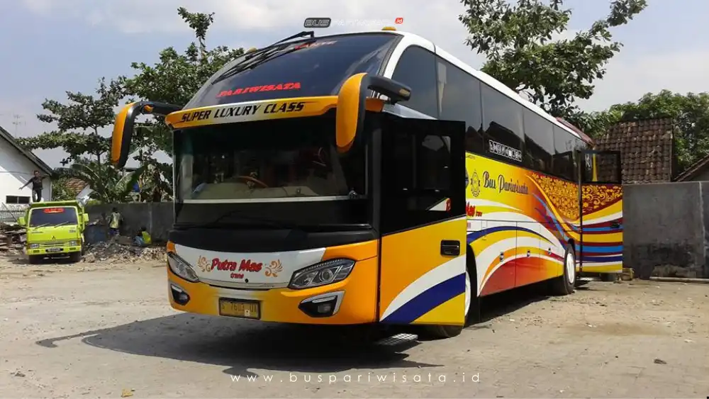buspriwisata.id – foto bus pariwisata putra mas trans d