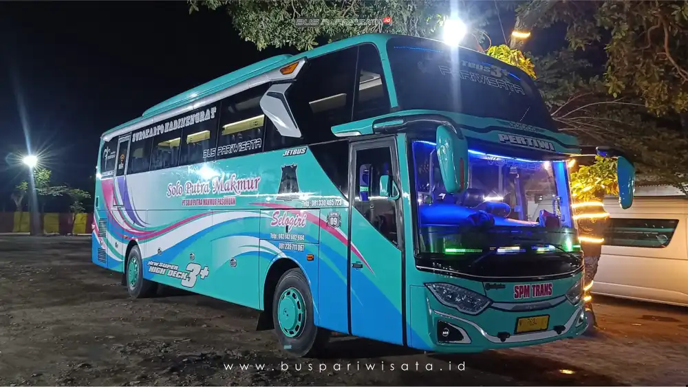 buspriwisata.id – foto bus pariwisata solo putra makmur f