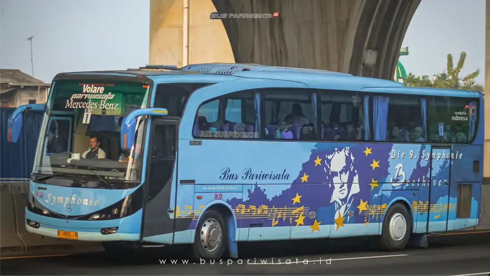 buspriwisata.id – foto bus pariwisata symphonie a