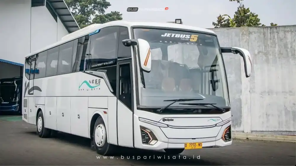 buspariwisata.id – foto bus pariwisata josal wisatas c
