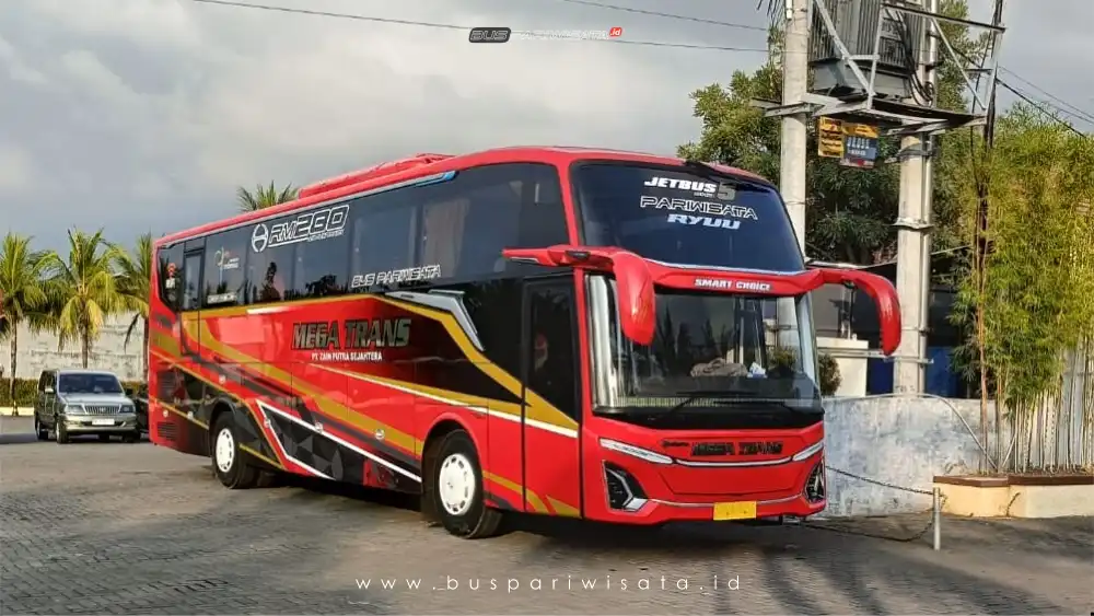 buspriwisata.id – foto bus pariwisata mega trans b