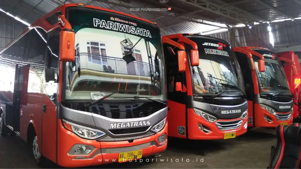 buspriwisata.id – foto bus pariwisata mega trans d