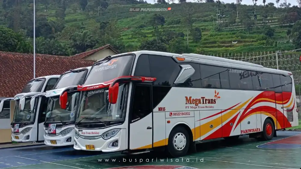 buspriwisata.id – foto bus pariwisata megatrans holiday f