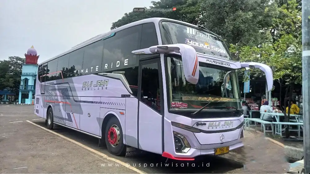 Bus Pariwisata Muji Jaya