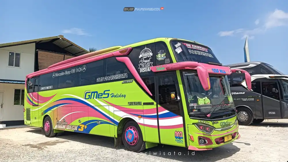 buspriwisata.id – logo bus pariwisata gmes holiday e