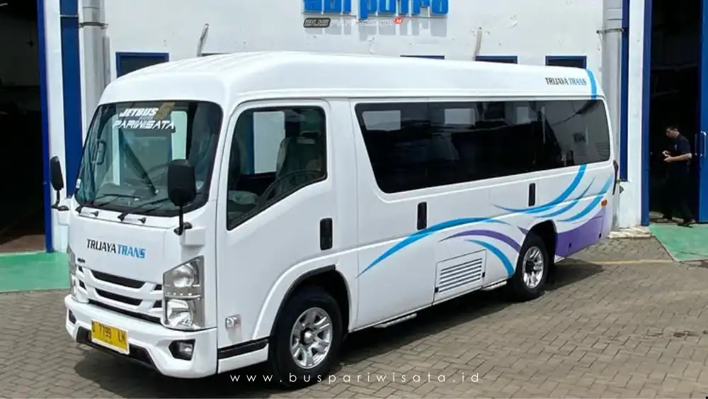 buspriwisata.id – logo bus pariwisata trijaya trans g