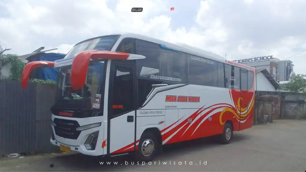 buspriwisata.id – foto bus pariwisata mega citra wisata e