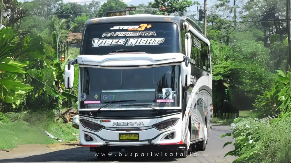 buspariwisata.id - foto bus pariwisata abisatya f