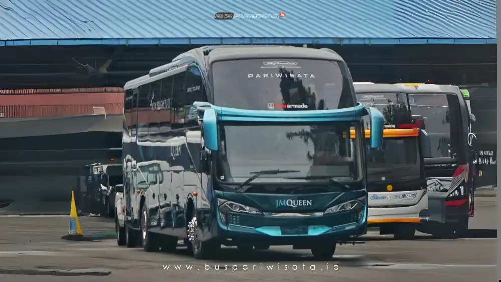 buspariwisata.id - foto bus pariwisata jm queen a