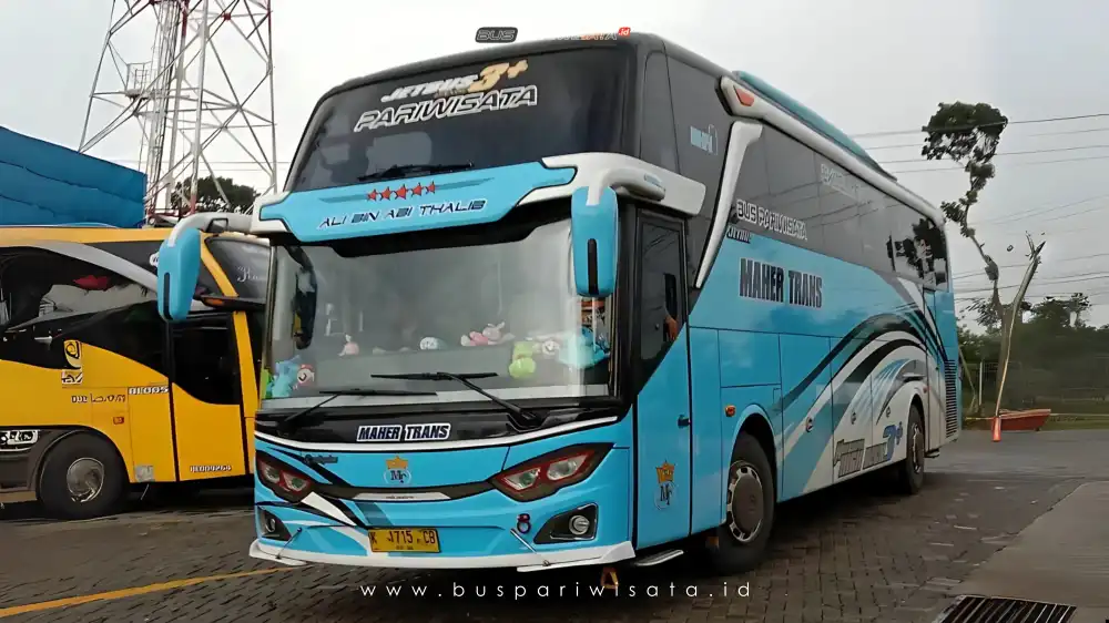 buspariwisata.id - foto bus pariwisata maher trans e