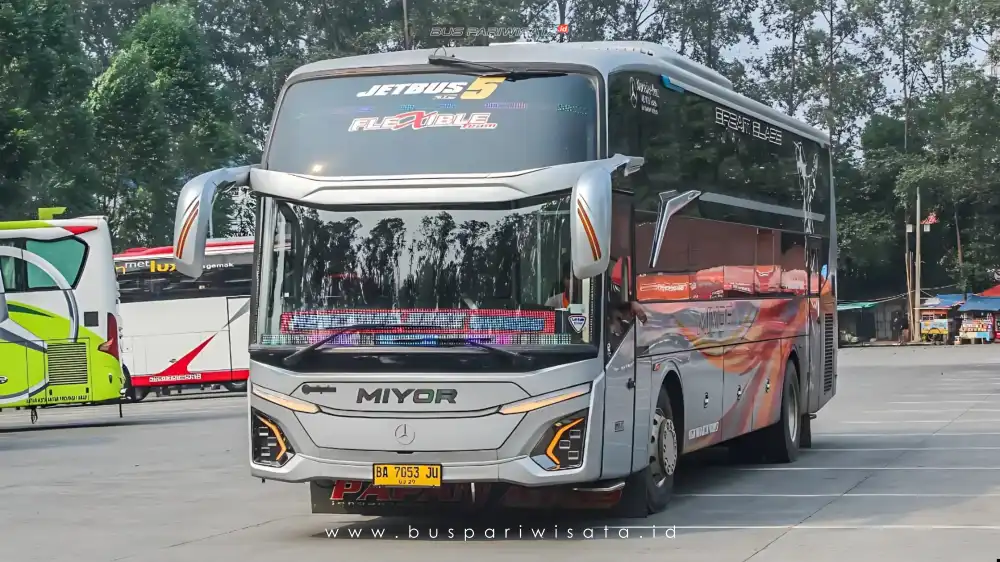 buspariwisata.id - foto bus pariwisata miyor holiday g