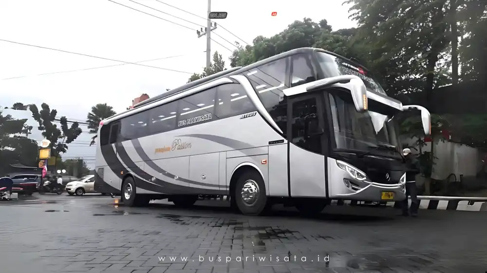 buspariwisata.id – foto bus pariwisata premium passion a
