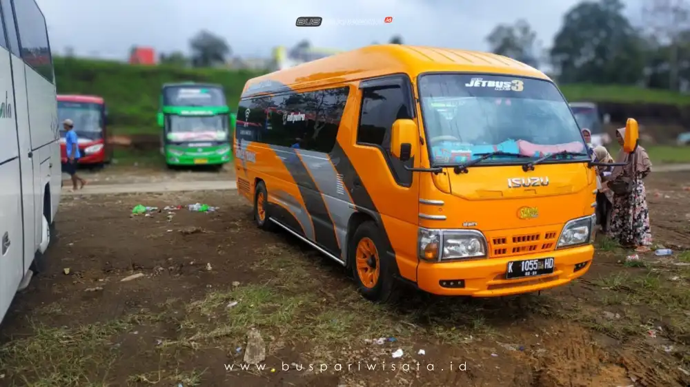 buspariwisata.id – foto bus pariwisata sanca trans f