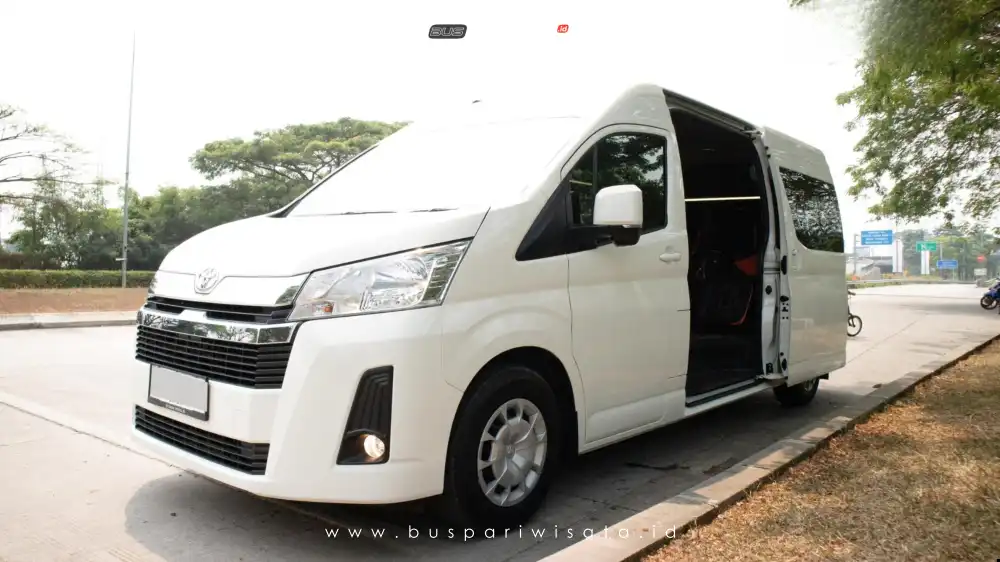 buspriwisata.id - foto bus pariwisata luthansa a
