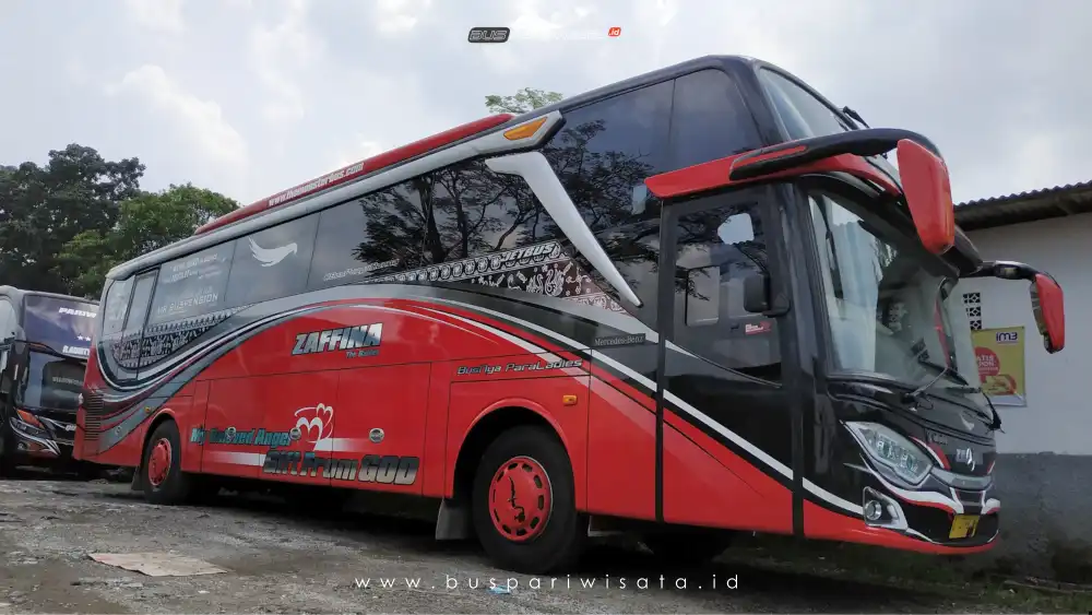 buspriwisata.id – foto bus pariwisata zaffina a