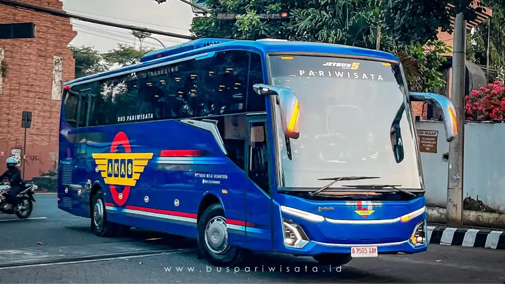 buspariwisata.id - foto bus pariwisata akas mila sejahtera h
