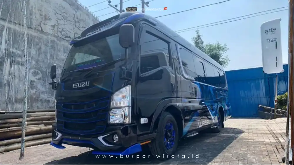 buspariwisata.id - foto bus pariwisata pranata transport e