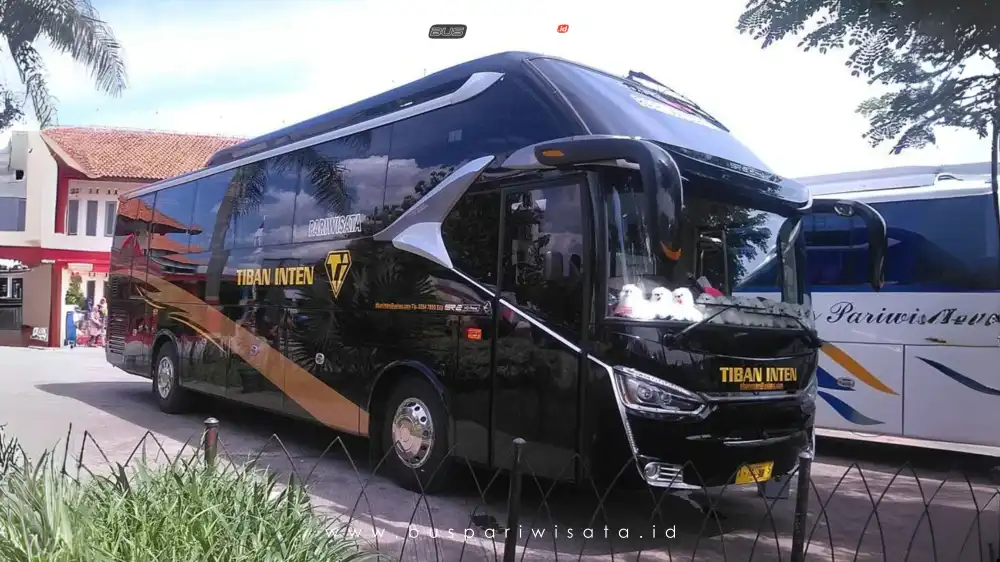 buspariwisata.id – foto bus pariwisata tiban inten f