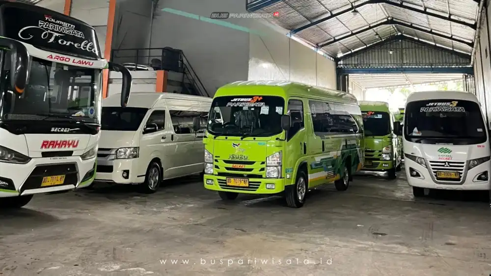 buspriwisata.id - foto bus pariwisata rahayu transport i