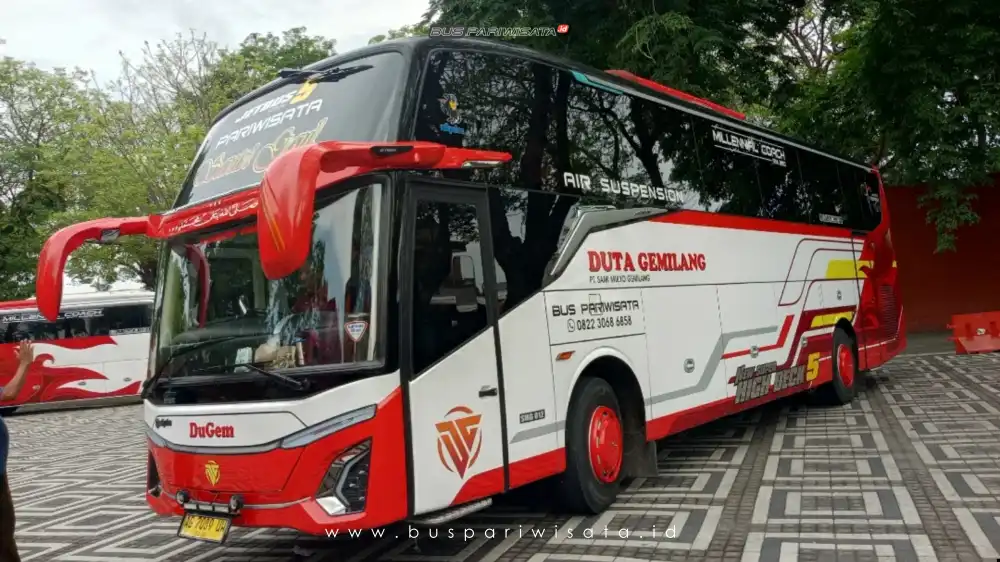 buspariwisata.id – foto bus pariwisata duta gemilang c