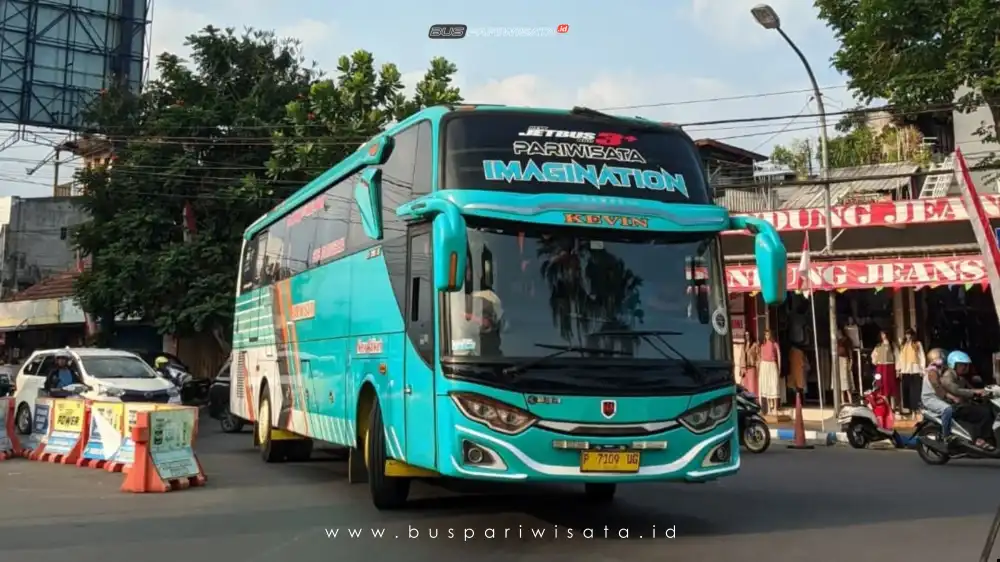 buspariwisata.id – foto bus pariwisata new atikah b