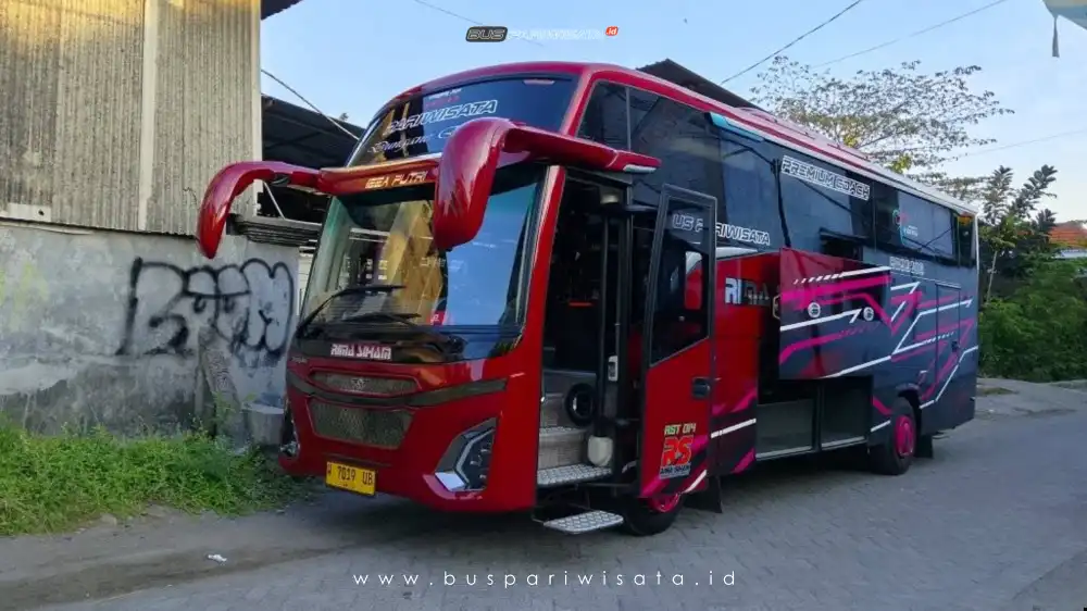buspariwisata.id – foto bus pariwisata rima siham d