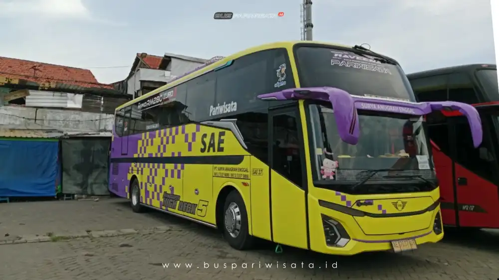 buspariwisata.id – foto bus pariwisata surya anugrah enggal sae c