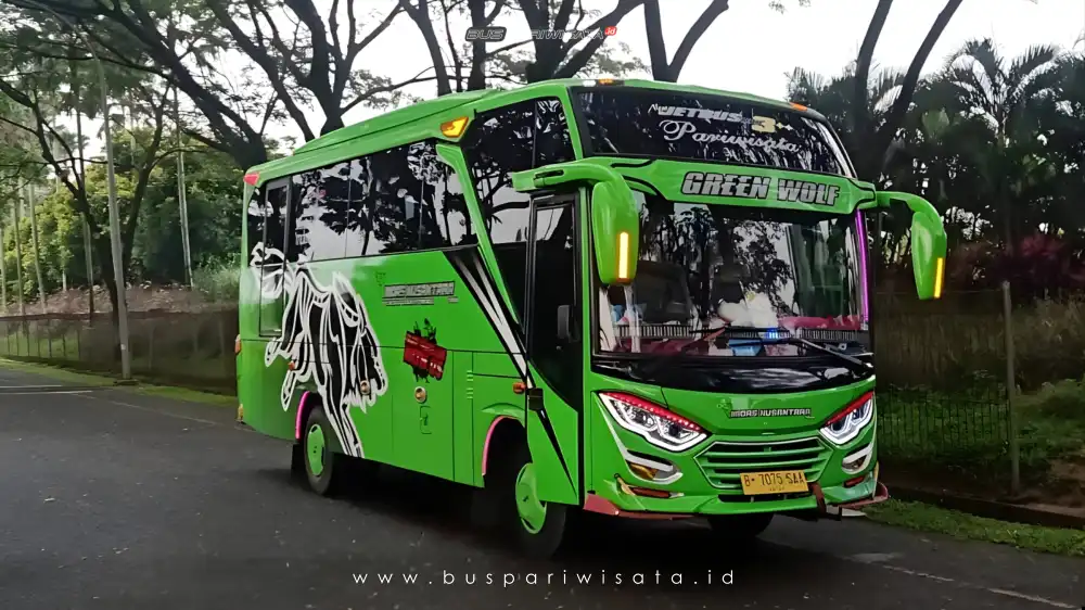 buspariwisata.id – foto bus pariwisata midas nusantara e